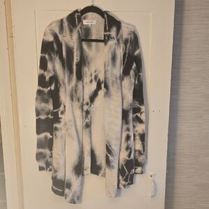 John + Jenn Monochrome Knit Cardigan